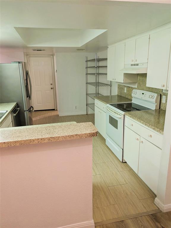 Building Photo - 8901 Trone Cir