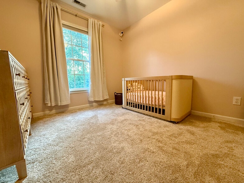 Building Photo - 2849 Pedigo Pl