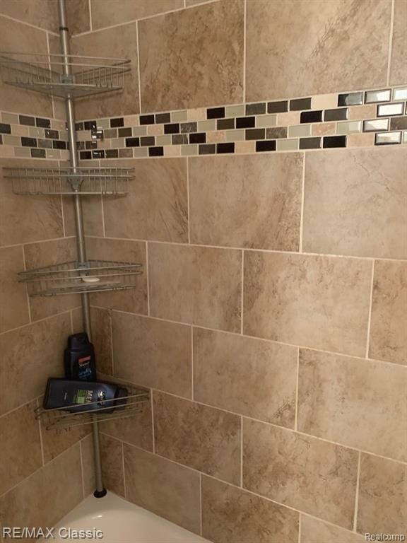 Building Photo - 43056 Devon Ln