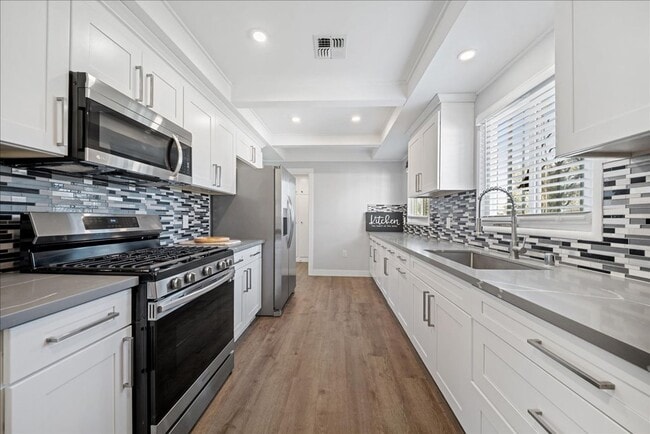 Building Photo - 2308 Cortez Ln