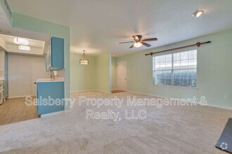 Building Photo - 8511 Westover Ct
