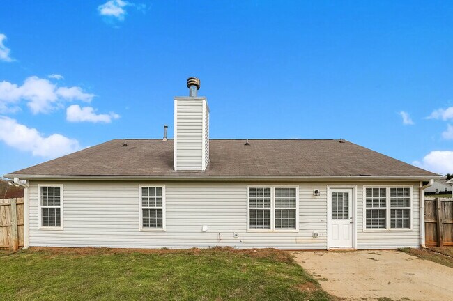 Building Photo - 5855 Meadowfield Trace