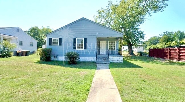 Building Photo - 1512 Andover Ave