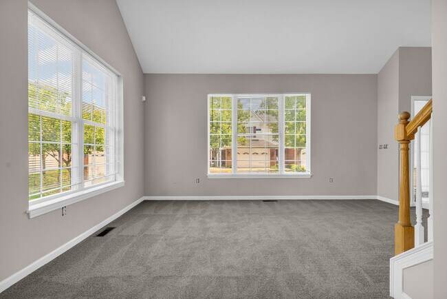 Building Photo - 41699 Mitchell Rd