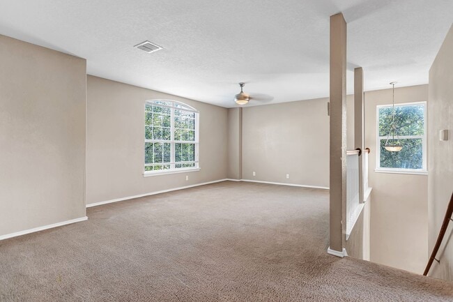 Building Photo - Alamo Ranch