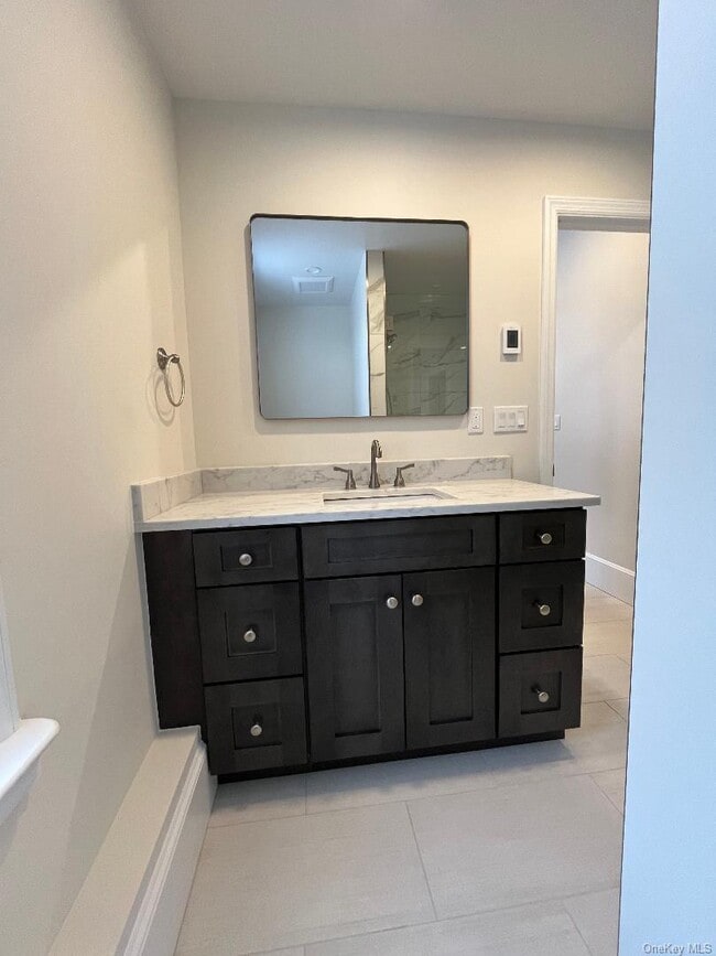 Building Photo - 19 Hudson Terrace