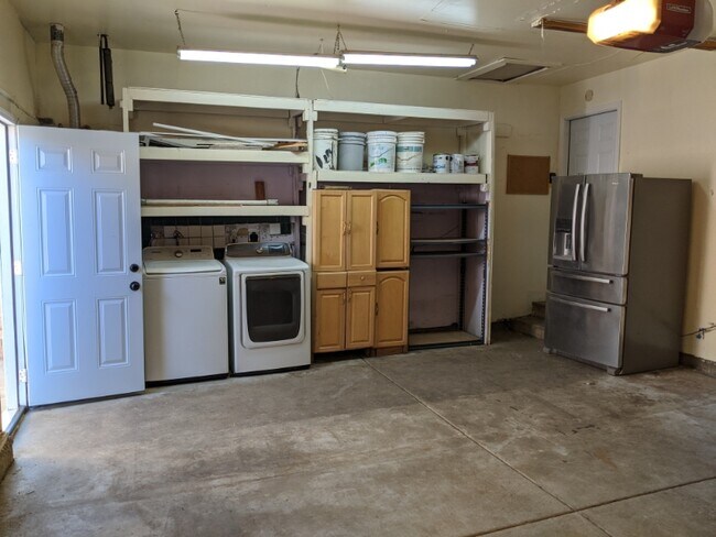 Building Photo - 2654 Olivestone Way