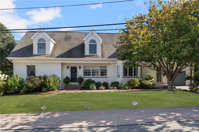 Building Photo - 73 Merton Rd