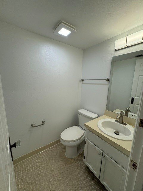 Building Photo - 235 6th St NW