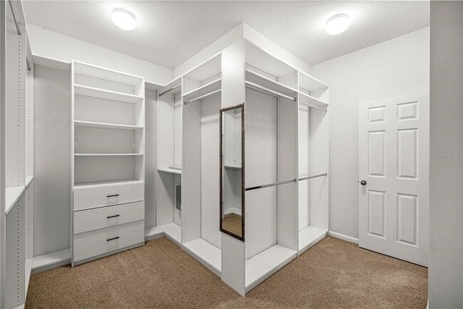 Building Photo - 5438 SW 49th Ave