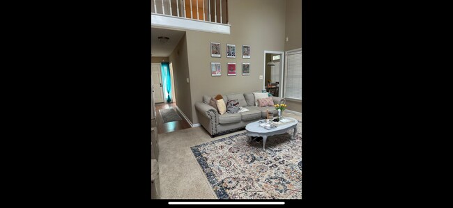 Building Photo - 4512 Emmit Dr