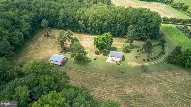 Building Photo - 18136 Pepmeier Hill Rd
