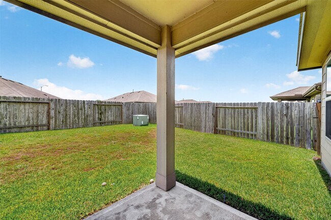 Building Photo - 29615 Breakwater Dr