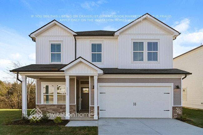 Building Photo - 1215 Bluffton Cir