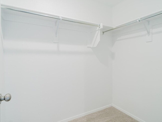 Building Photo - 3404 Endearment