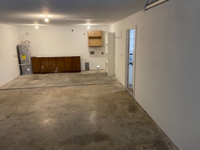 Building Photo - 5682 FL-20