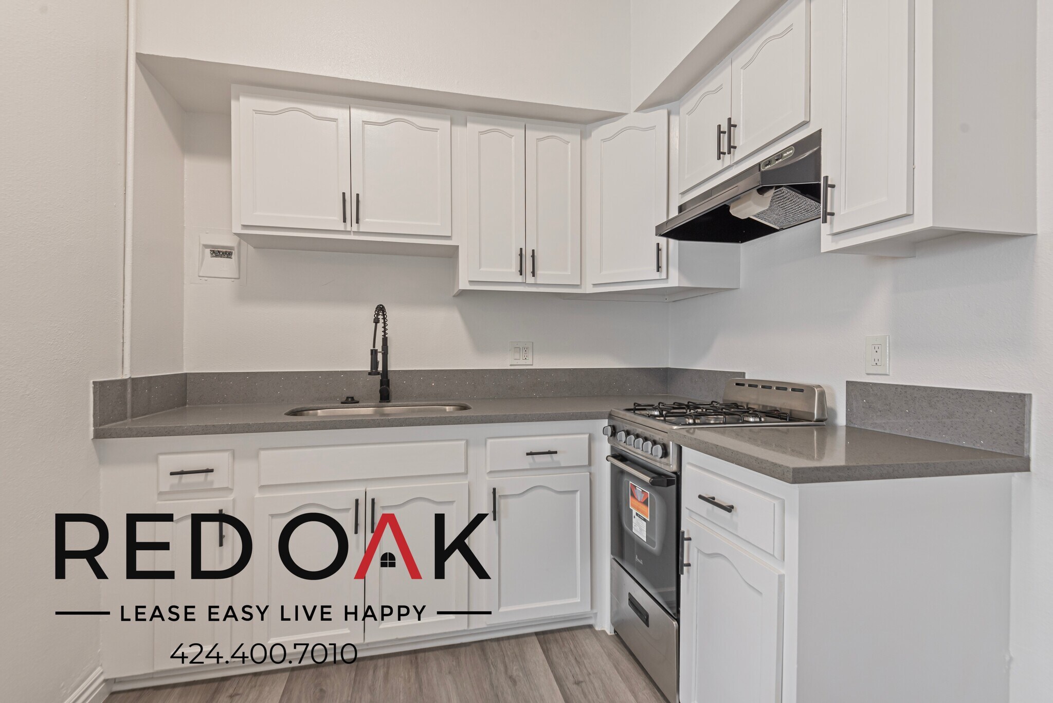 Building Photo - 15901 S Vermont Ave