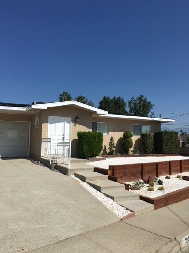 Building Photo - Very nice 3 bedroom, 2 bath Monterey Park ...