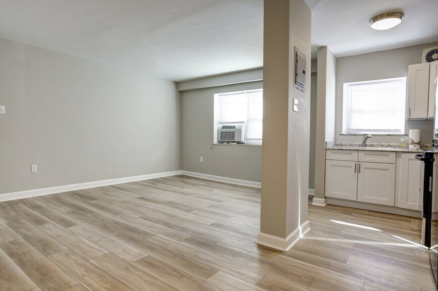 Building Photo - 3916 Chamberlayne Ave