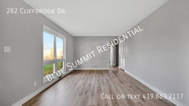 Building Photo - 282 Cliffbrook Dr