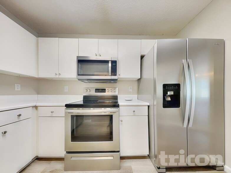 Building Photo - 113 Ivy Brook Dr