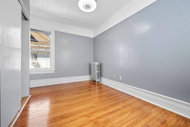 Building Photo - 165 Park Ave