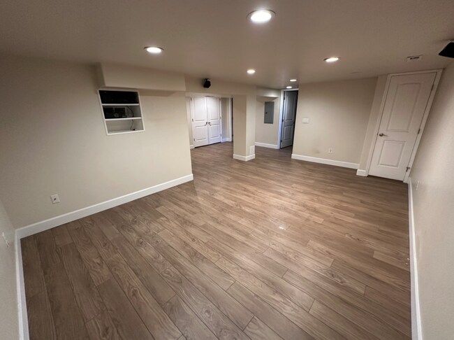 Building Photo - 4893 S 1250 W