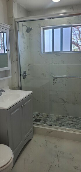 Building Photo - 11749 4th Ave