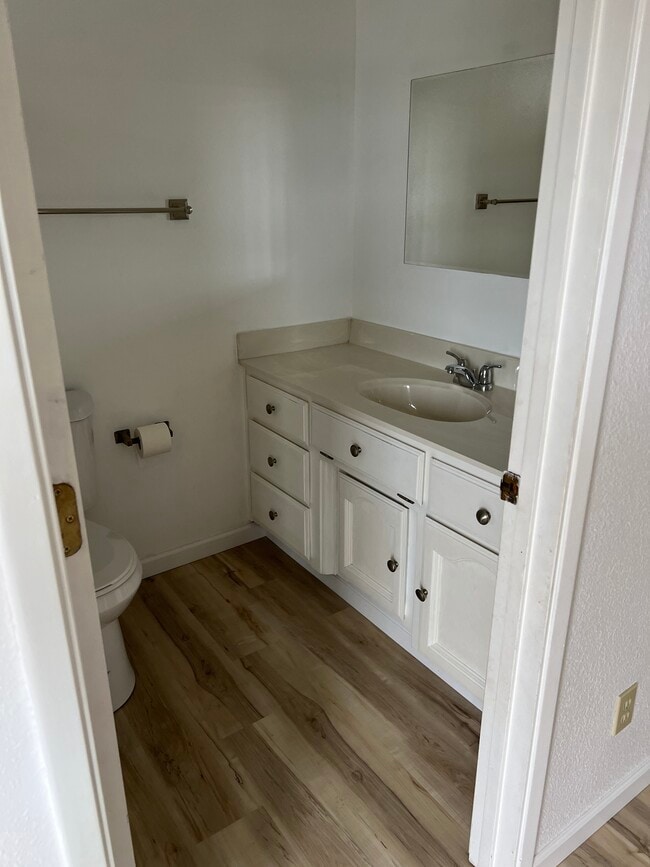 Building Photo - 2822 Montebello Way