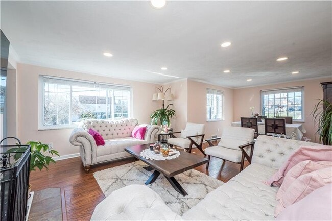 Building Photo - 4915 Brownsville Rd