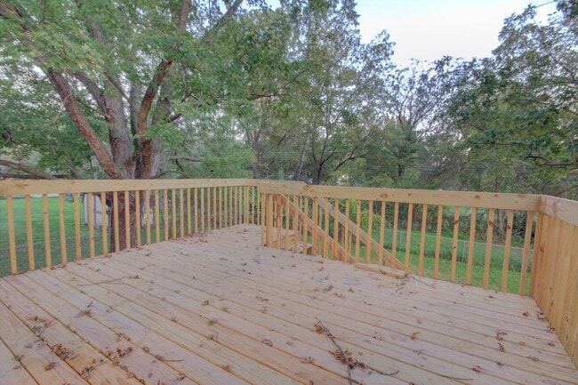 Building Photo - Renovated Orion Home