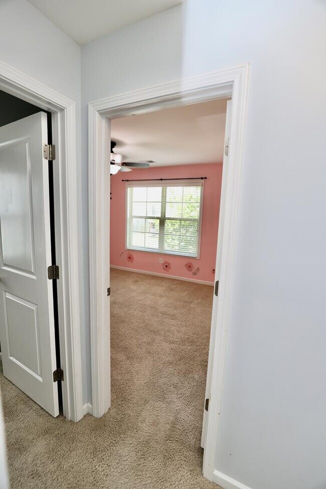 Building Photo - 1769 Ruger Dr