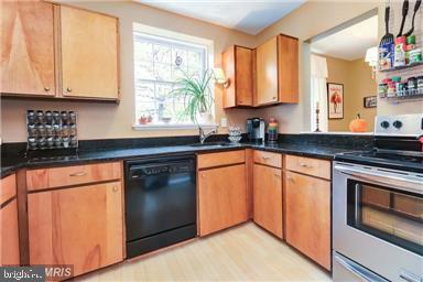 Building Photo - 3670 38th St NW