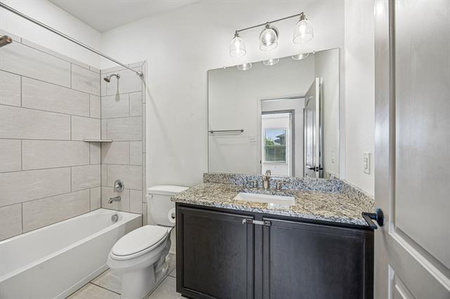 Building Photo - 1613 Weathervane Way