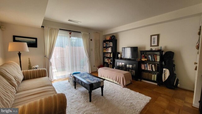 Building Photo - 11150 Rock Garden Dr