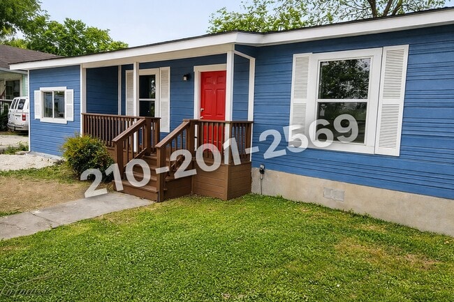 Building Photo - 711 Lovera Blvd