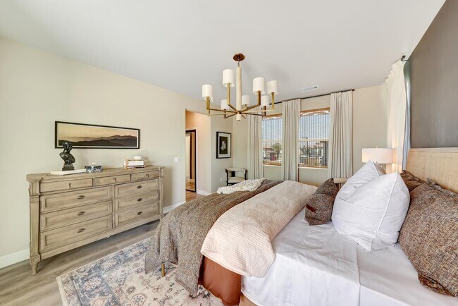 Building Photo - 2148 W Solo Wy