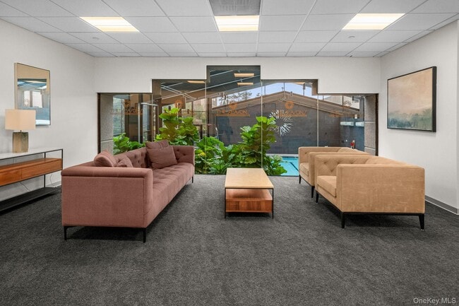 Building Photo - 4 Martine Ave