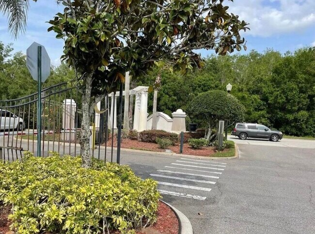 Building Photo - 6512 Swissco Dr