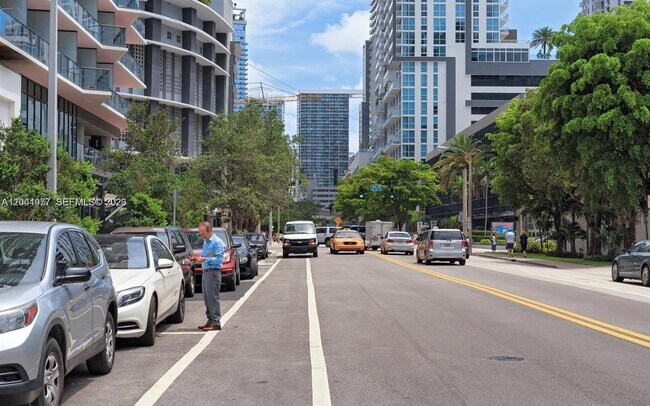 Building Photo - 1300 S Miami Ave