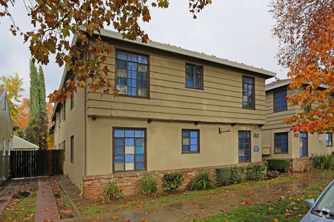 Building Photo - Wright Court