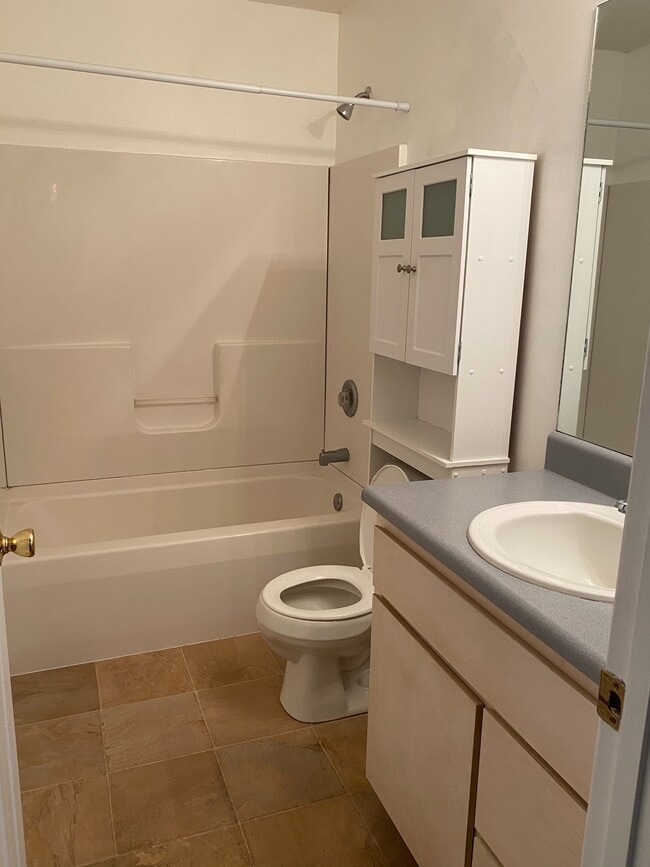 Building Photo - 118 Magnolia Plantation Trce