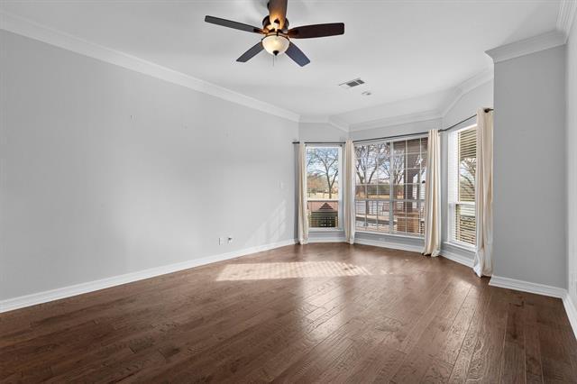 Building Photo - 706 Dover Pl