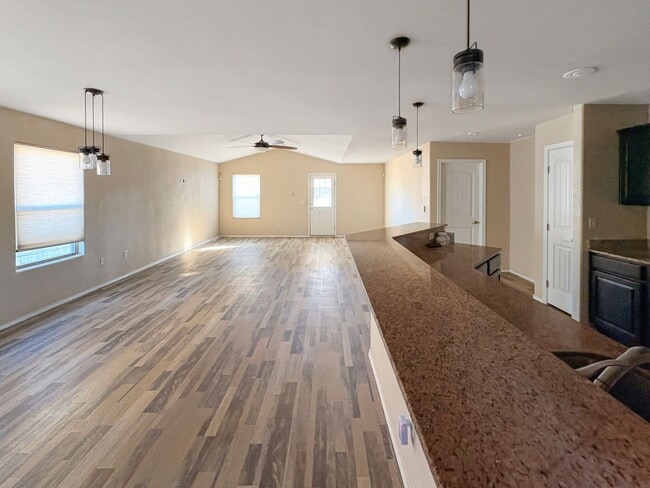 Building Photo - 1805 W Ave S | Eunice NM