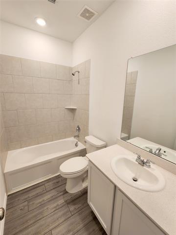 Building Photo - 1202 Smoketree Ln