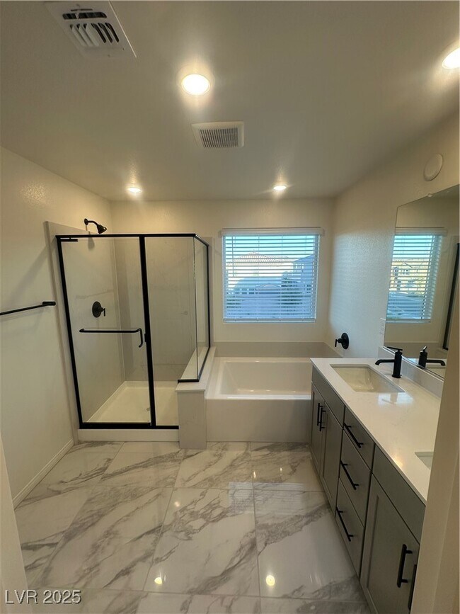 Building Photo - 6634 Tumoulin St