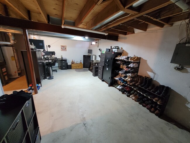 Unfinished but dry and warm basement adds extra living space and storage - 1635 Rawson Ave