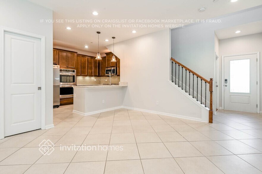 Building Photo - 474 Coconut Palm Pkwy