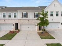 Building Photo - 3604 Silvery Wy