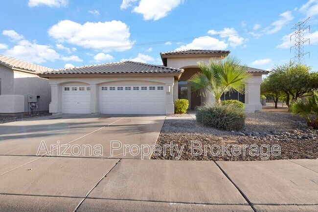 Building Photo - 1988 E Divot Dr